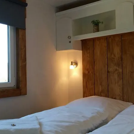 Chalet *